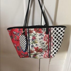 Beautiful Print 2-1 Bag! Desigual